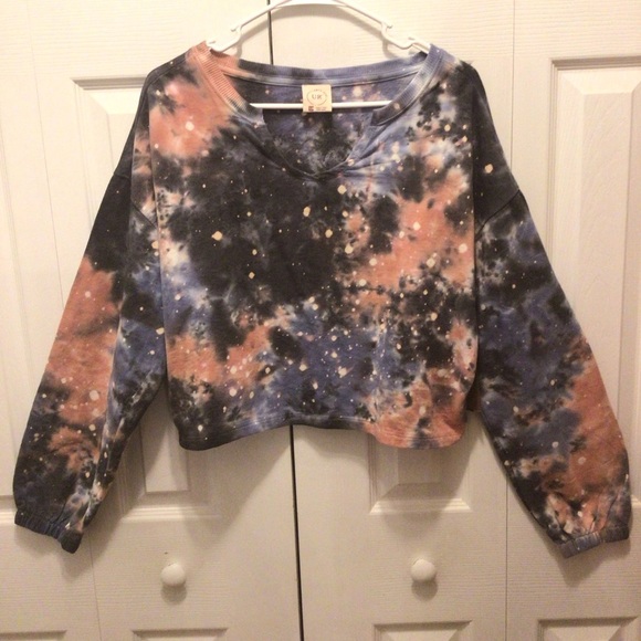 Urban Rebel Juniors Galaxy Tie Dye Cropped Oversized Sweatshirt Size Medium - Picture 2 of 8